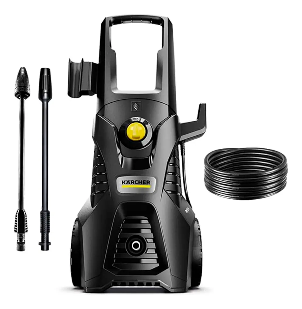 Lavadora de alta pressão Karcher com alta potência para limpeza de áreas externas, veículos e quintais.